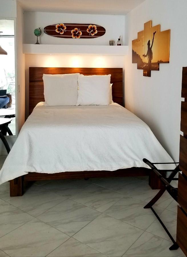 Downtown Hawaiian Theme Condo With Hot Tub, Pool & Beach - Kona Islander Inn 凯路亚-科纳 外观 照片