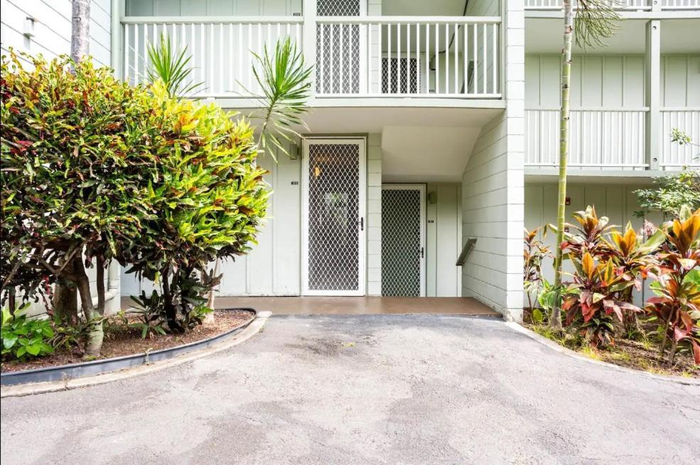 Downtown Hawaiian Theme Condo With Hot Tub, Pool & Beach - Kona Islander Inn 凯路亚-科纳 外观 照片